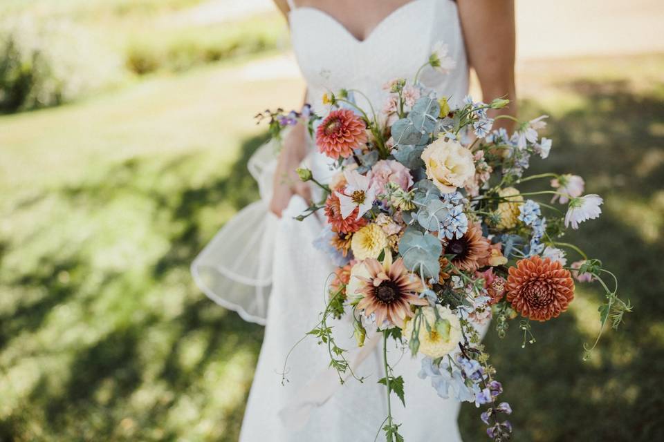 Summer bridal bouquet