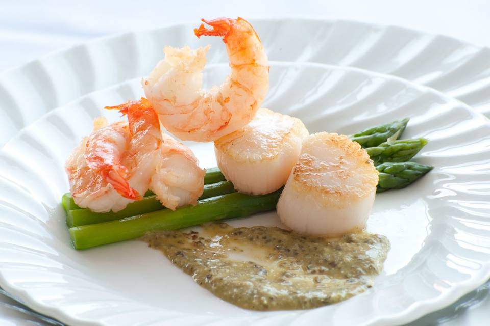 Scallops and shrimps