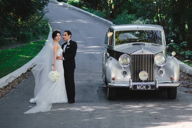 Toronto, Ontario bride and groom
