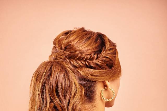Romantic bridal ponytail