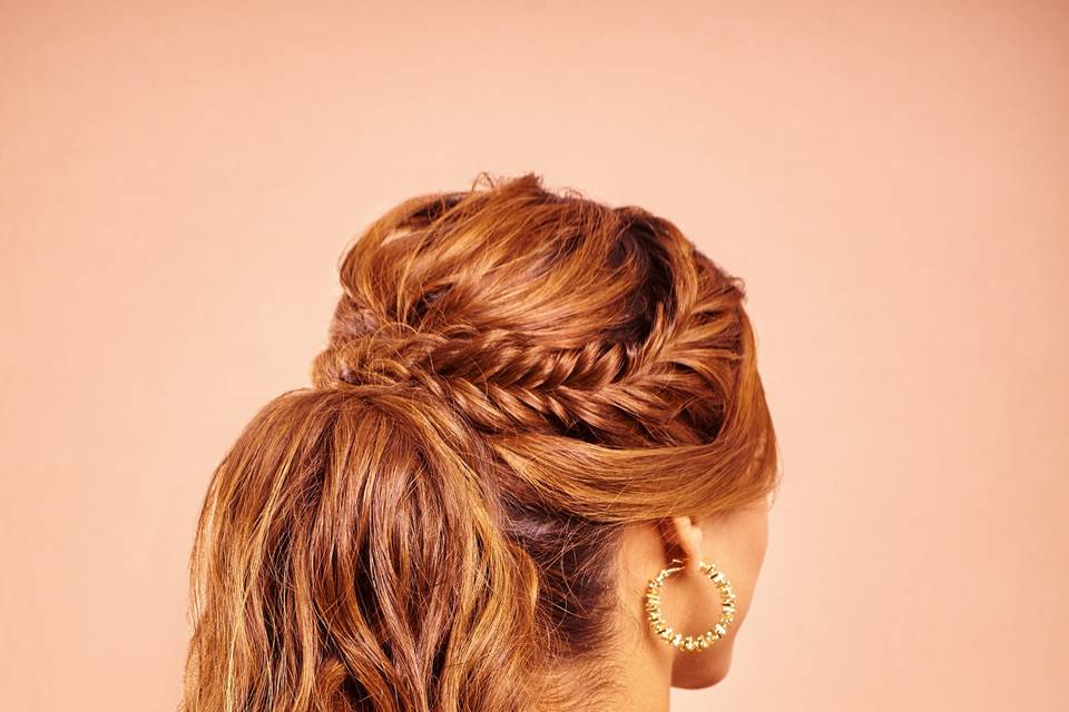 Romantic bridal ponytail