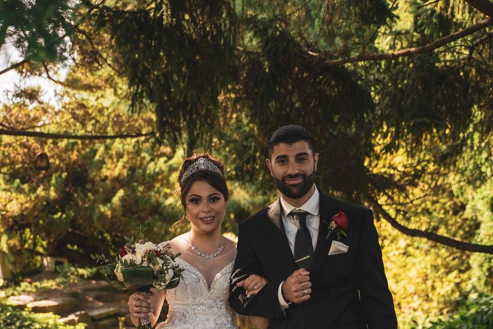 Happy newlyweds on the trail