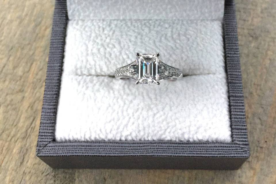 Statement engagement ring