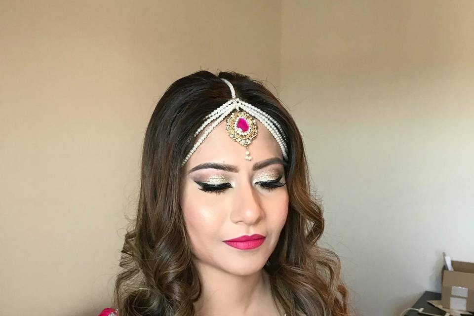 Pakistani party makeup
