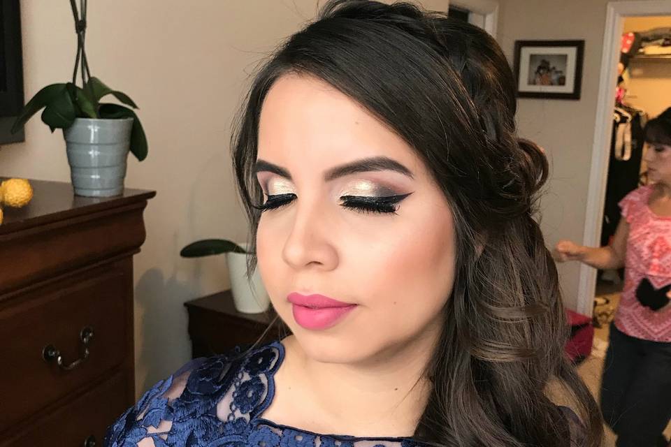 Navy Blue makeup