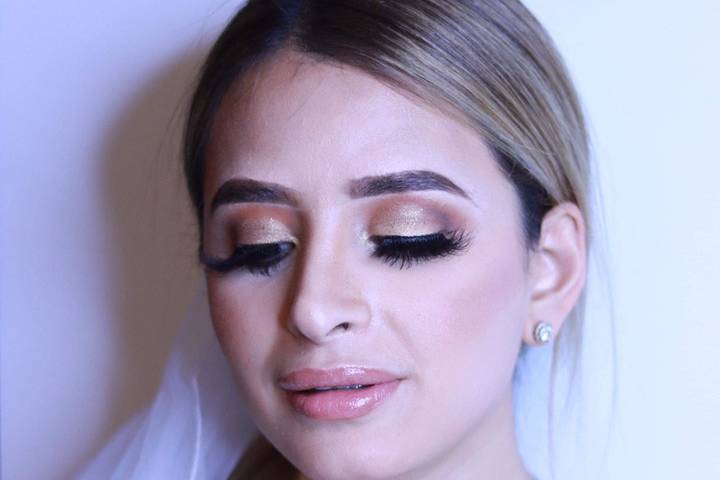 Full glam bridal makeup