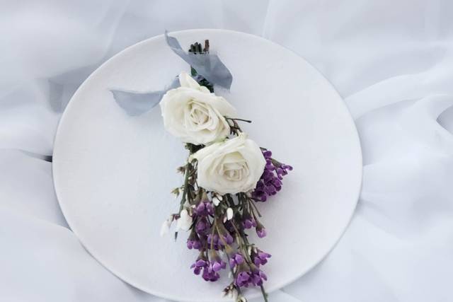 Winter Feature Flower: Blushing Bride - Victoria Whitelaw Beautiful Flowers