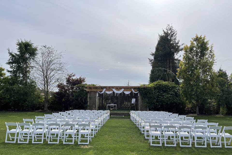 Ceremony lawn