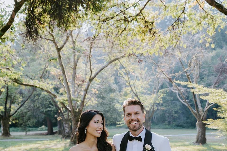 A stroll after the ceremony