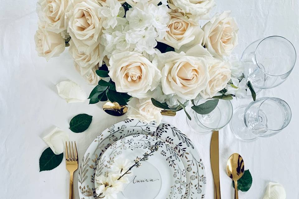 Gold tablescape - gold acrylic