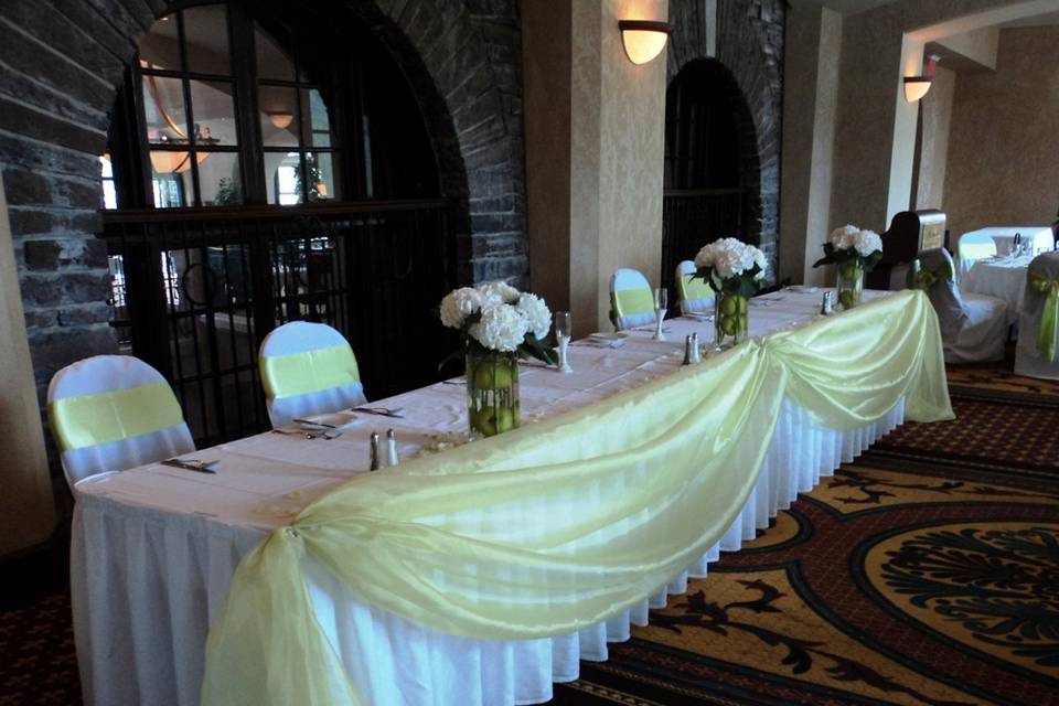 Head Table at Banff Springs