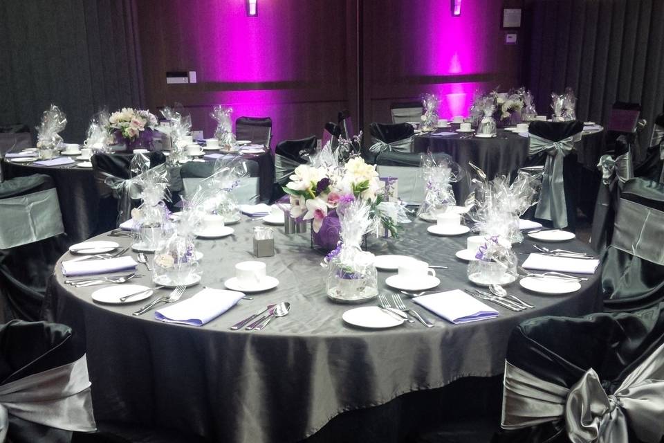 Purple damask head table