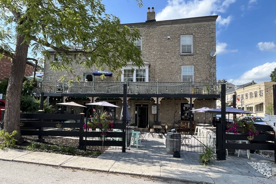 Juniper Court Patio