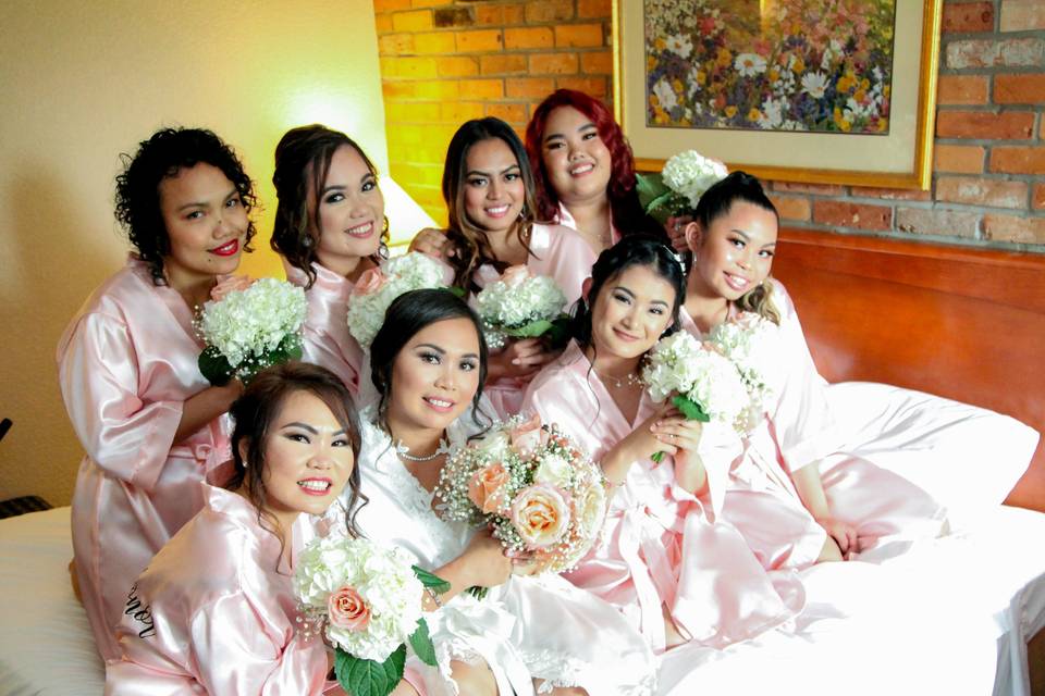 Lovely bridal Entourage