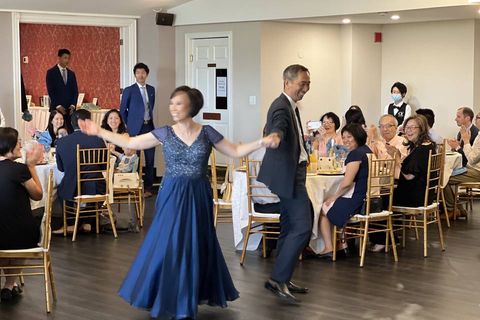 Happy parents of the Bride