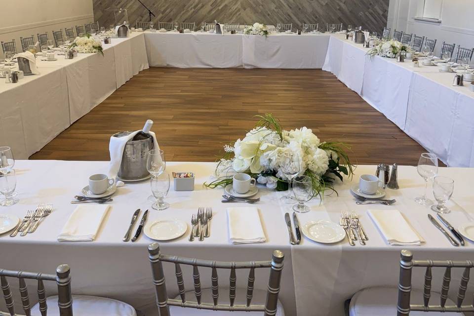 Amadeo Room