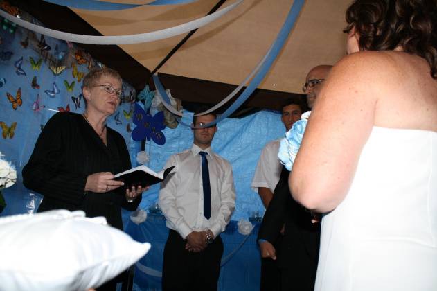 Sylvan Lake Wedding Officiant
