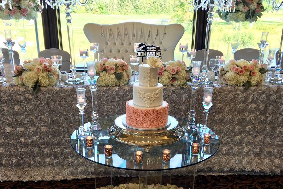 Wedding Cake & Bling Wed Decor