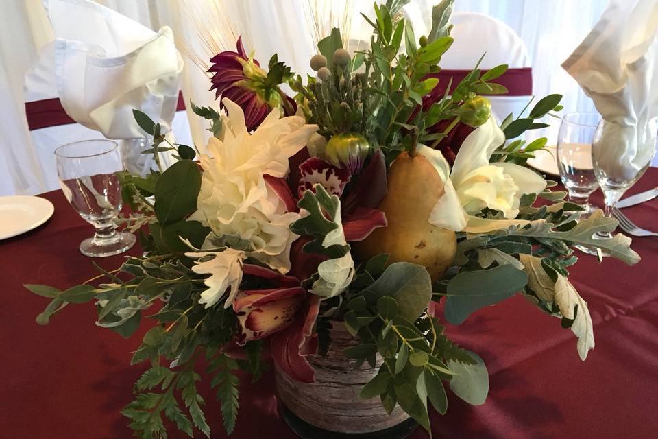 Fruit & floral centrepiece