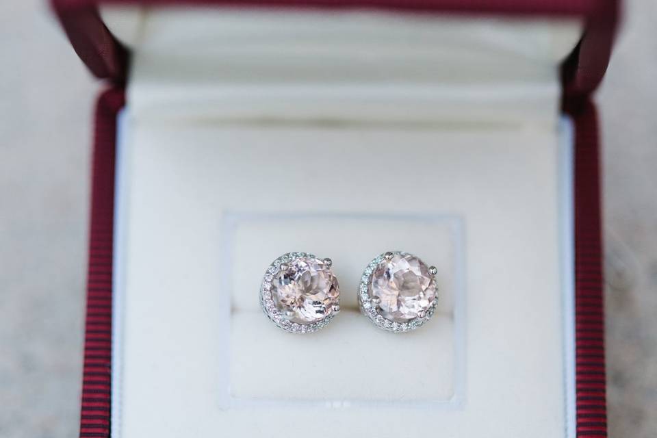 Rose Gold Wedding Day Jewlery