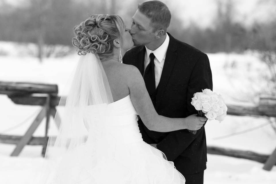 Winter Wedding on the Lake