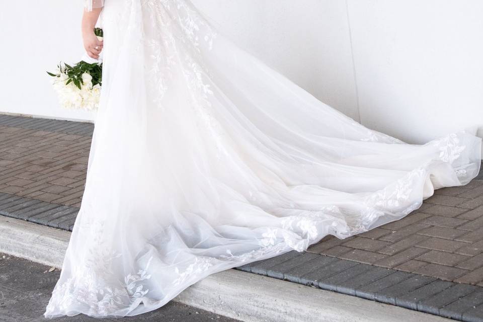 Beautiful bride with her bouquet