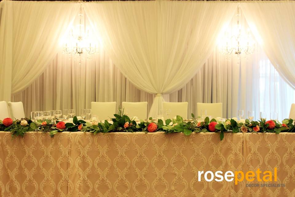 Rosepetal decor