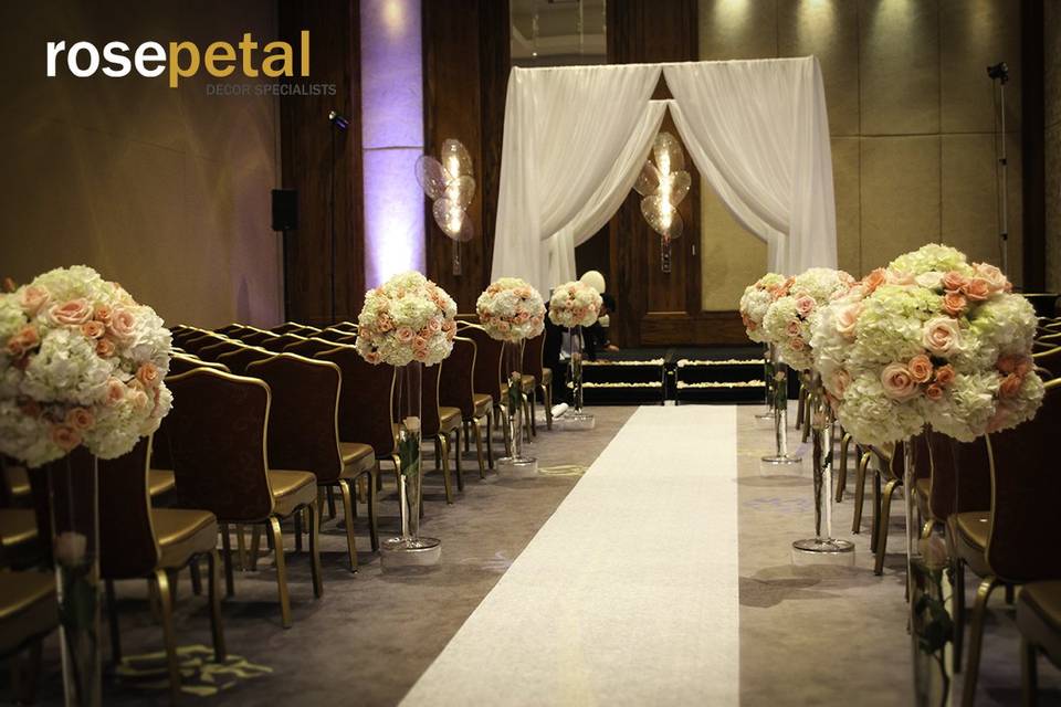 Rosepetal decor