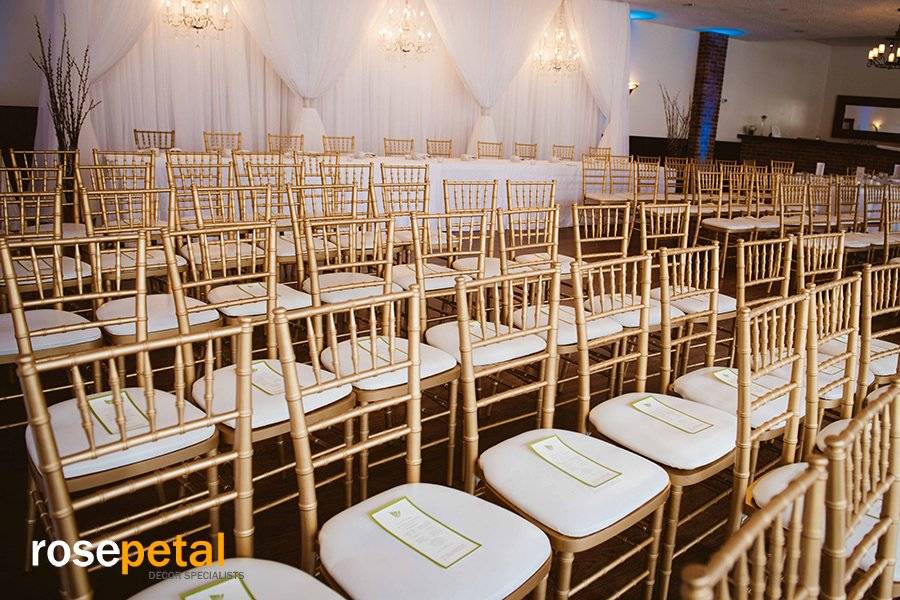 Chiavari Chairs w/Chandeliers