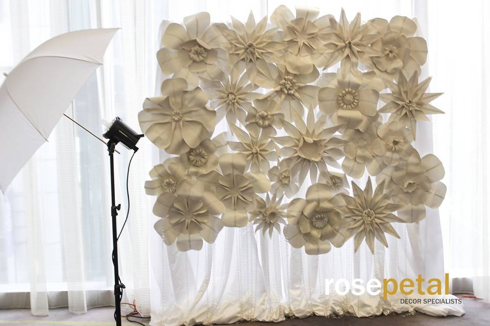 Rosepetal decor