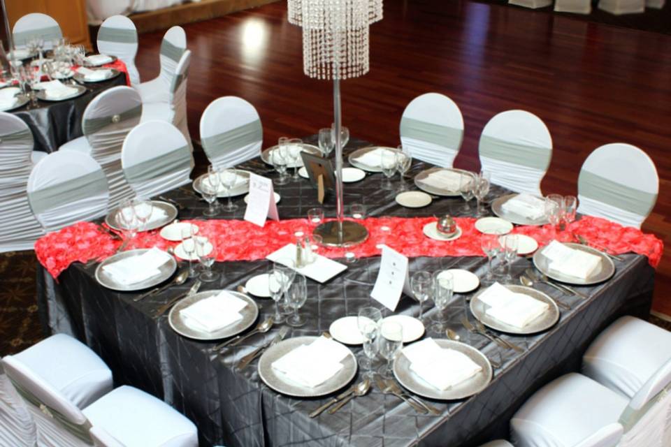 Platinum Tablecloth