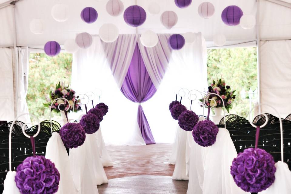 Lanterns and Aisle Swags
