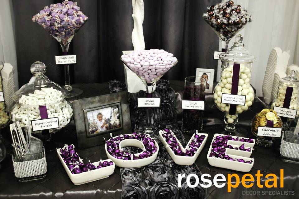 Rosepetal decor