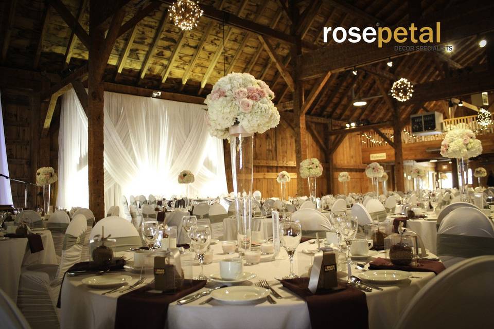 Rosepetal decor