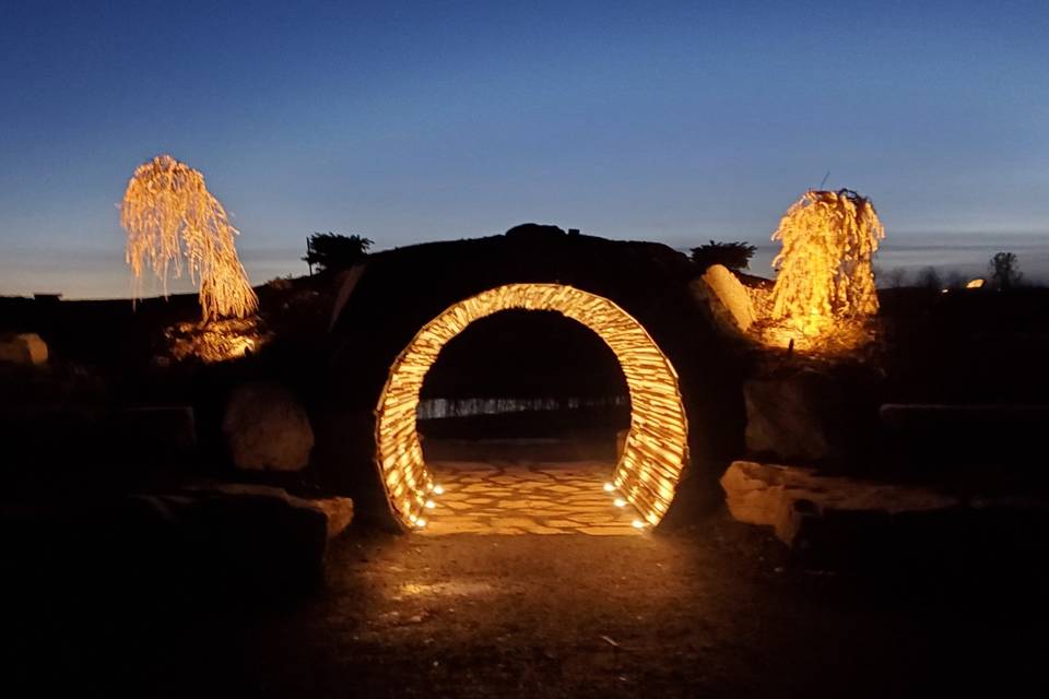 Glowing moon gate
