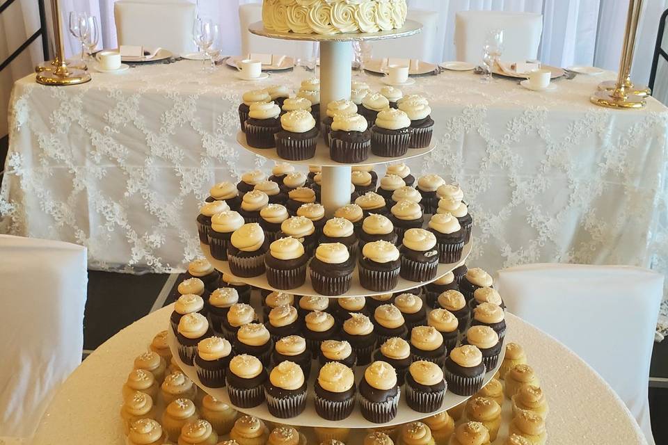 Milton wedding cake