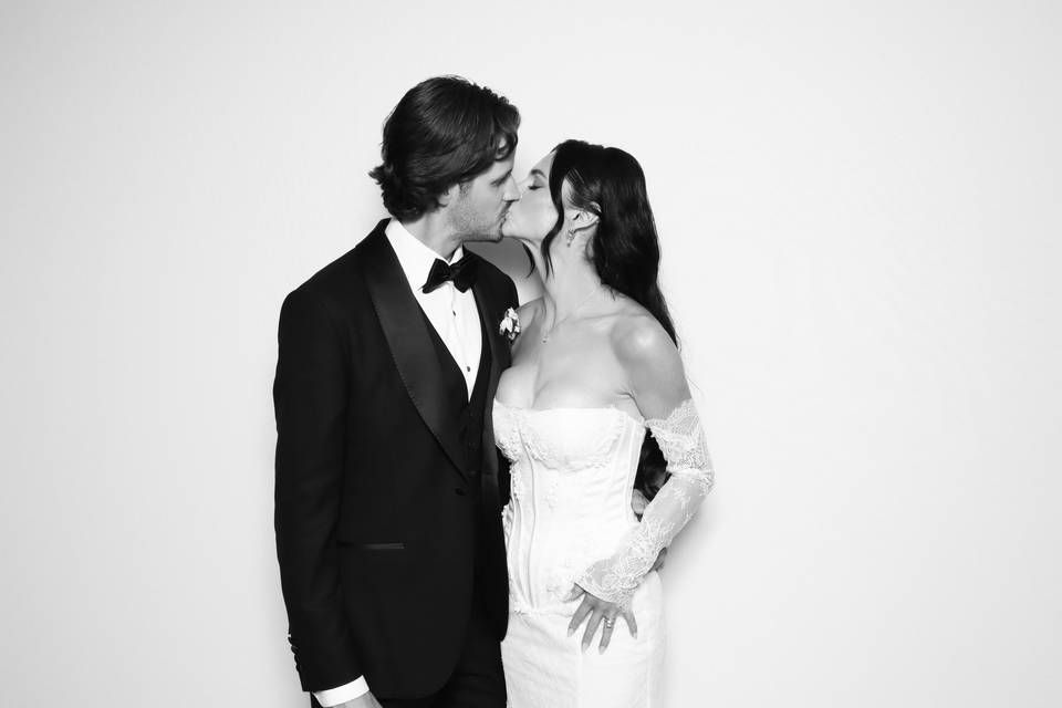 Glam Photo Booth