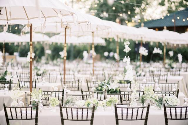 Beautiful sultry decor
