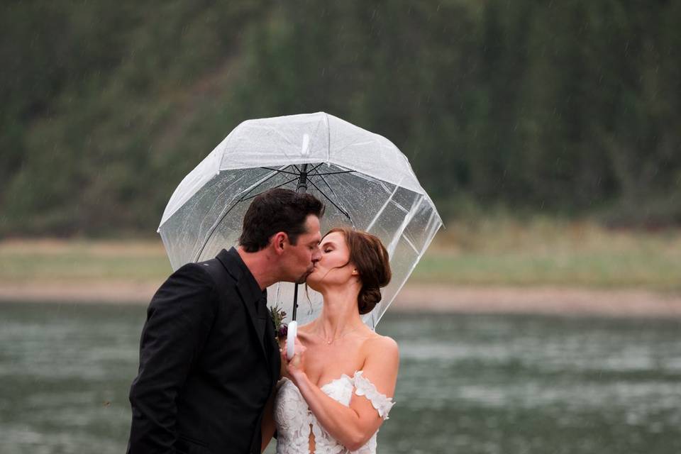 Edmonton Rainy Day Wedding