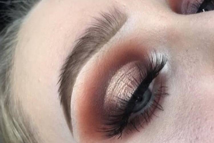 Bold Bridal eyeshadow