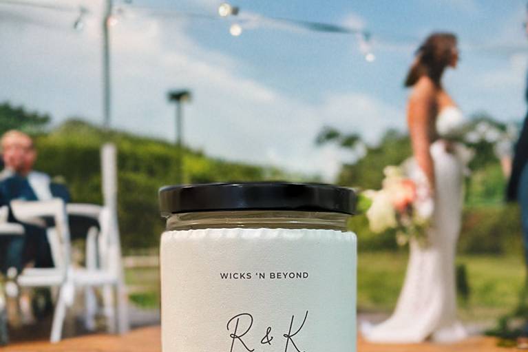 Custom candle design