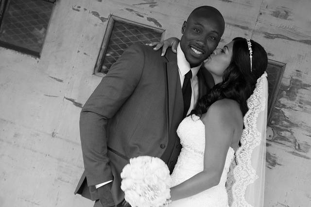 Etobicoke, Ontario wedding couple