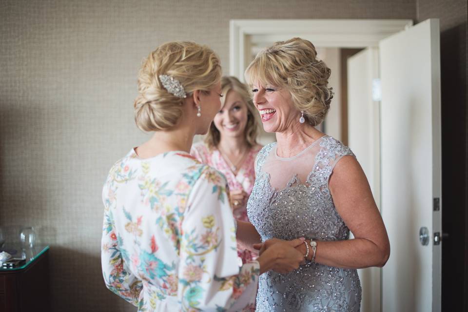 Mother daughter hair