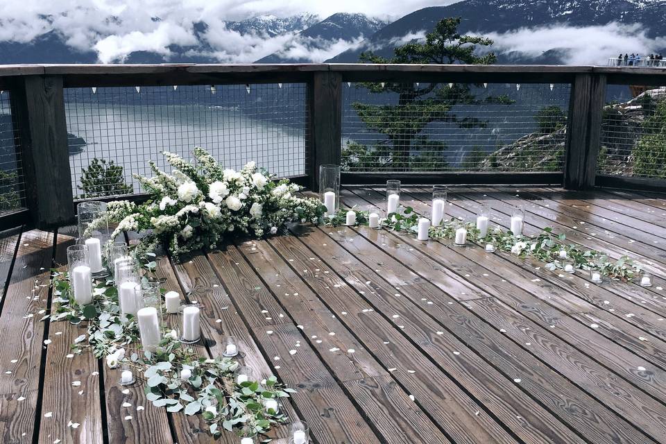 Wedding ceremony arrangement