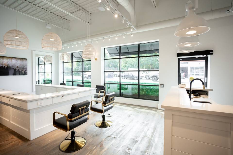 Blow Dry Bar & Cafe