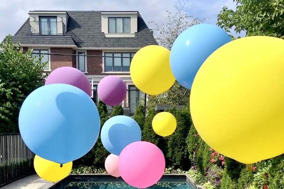 Pastel Pool Balloons