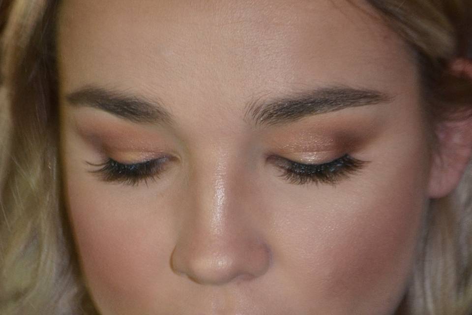 Oshawa Makeup Artist