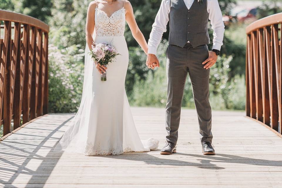 Adamyk Bridal