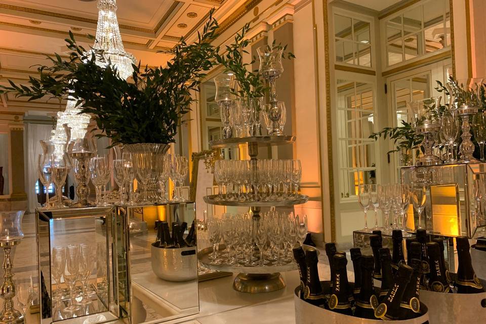 Champagne bar