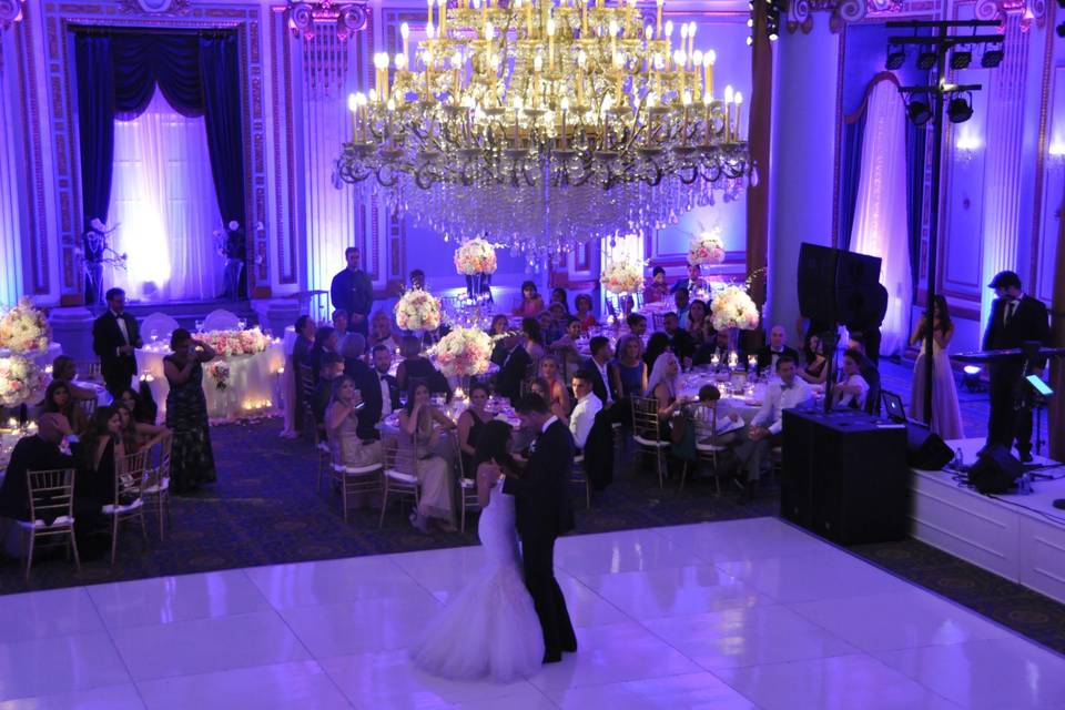 Dance floor in Versailles Ballroom